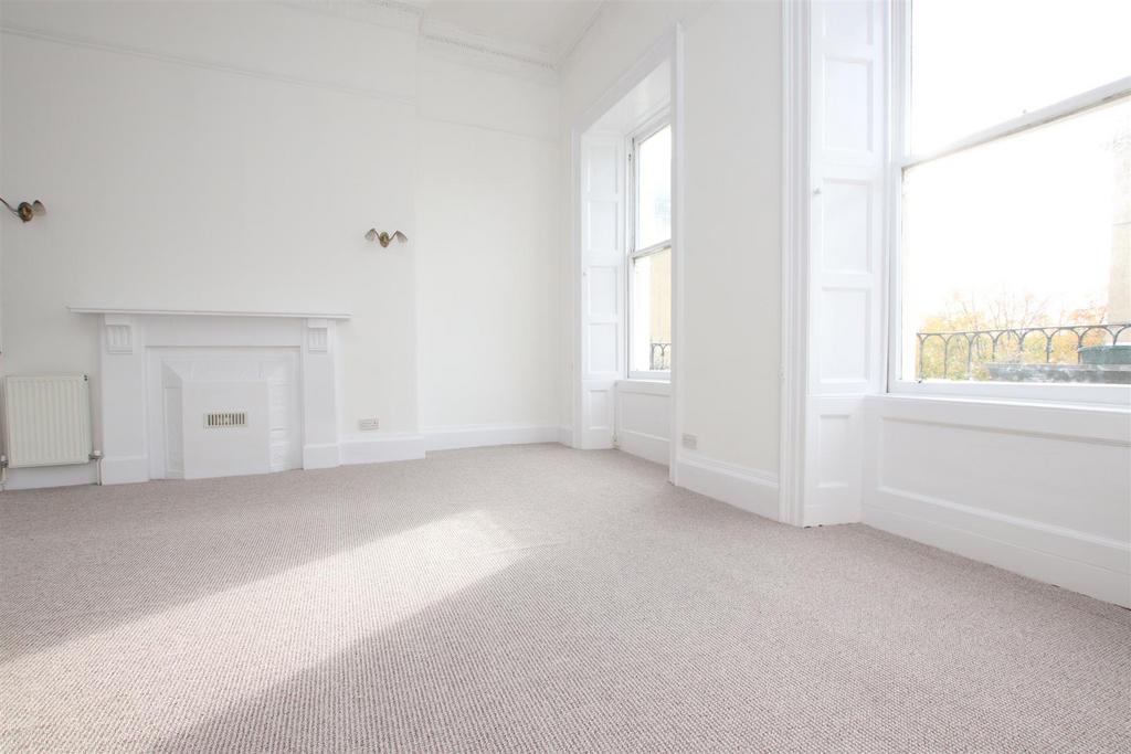 Living room 2