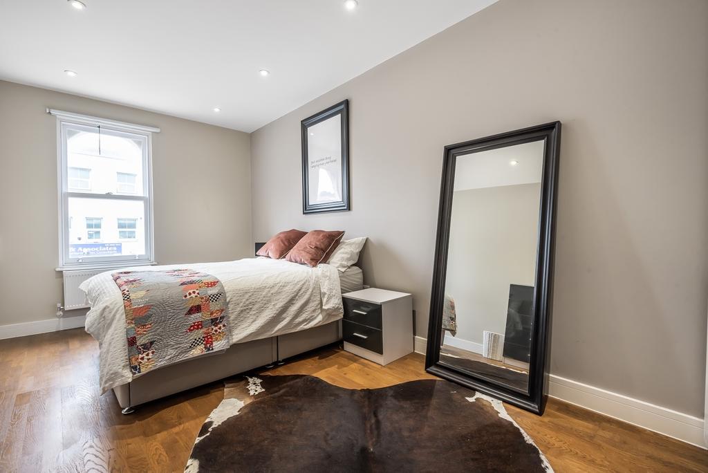 Bedroom 1- Shomberg