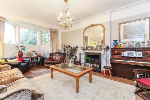 undefined, Somerset Road, Barnet EN5