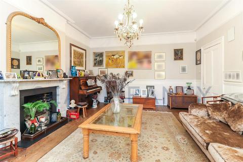 undefined, Somerset Road, Barnet EN5