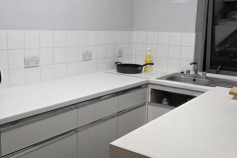 1 bedroom house of multiple occupation to rent, Goldington Road, Bedford MK41