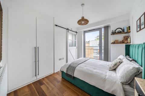 2 bedroom duplex for sale, Futura House, Grange Road, SE1