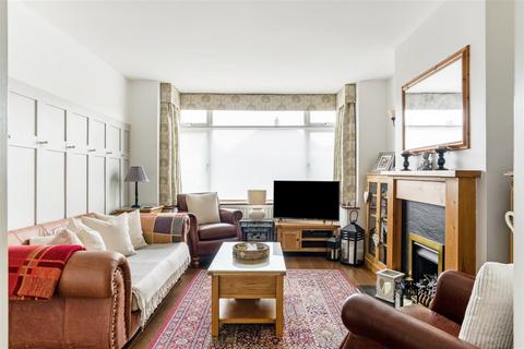 4 bedroom semi-detached house for sale, Heathcote Road, Whitnash, Leamington Spa