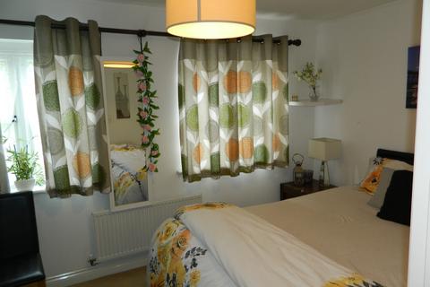 undefined, Eltham Avenue, Cippenham SL1