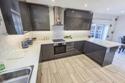 undefined, Willow Brook Road, Corby NN17