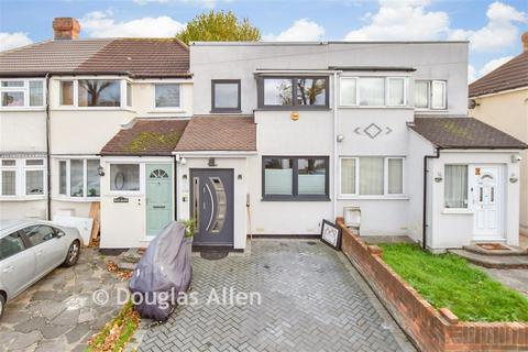 undefined, Elm Park Avenue, Hornchurch, Essex