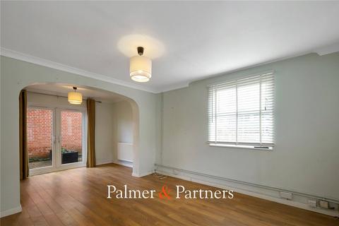 2 bedroom detached house to rent, Providence Place, Colchester, Essex, CO1