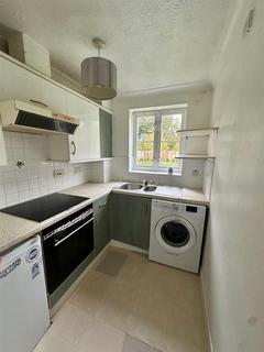 undefined, Minimax Close, Feltham