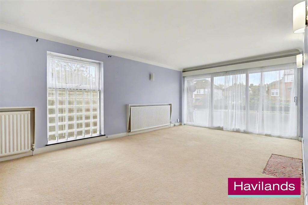 Flat 6, Chesterfield Lodge N21 1 LW-12.jpg