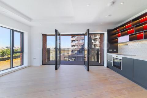 undefined, Java House, Botanic Square, London City Island, London, E14