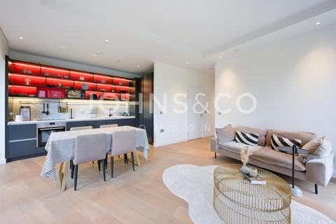 undefined, Java House, Botanic Square, London City Island, London, E14