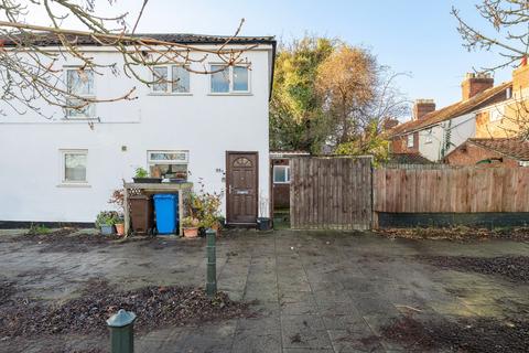 1 bedroom flat to rent, Esdelle Street, Norwich