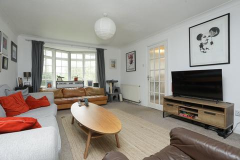 undefined, Roselands Gardens, Canterbury, Kent, CT2