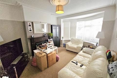 undefined, Pall Mall, Leigh on sea, Leigh on sea,