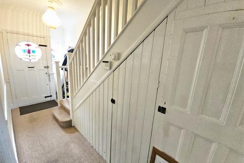 undefined, Pall Mall, Leigh on sea, Leigh on sea,