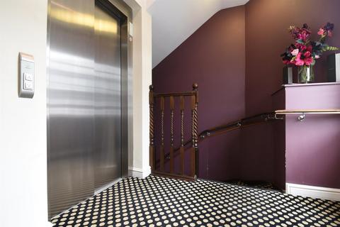 undefined, ROOM 12, Cinnabar Hotel, 88-89 Fore Street