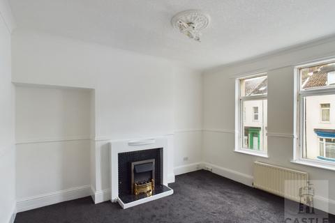 2 bedroom flat to rent, Westbourne Street, Stockton-On-Tees TS18