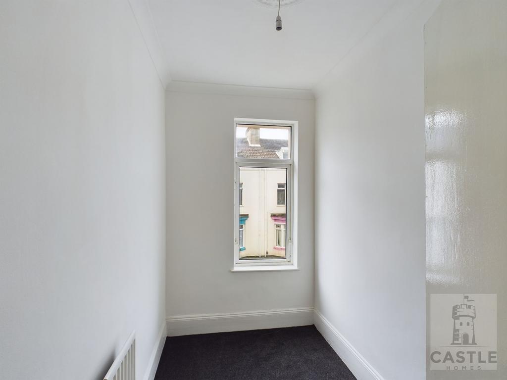 Single Bedroom