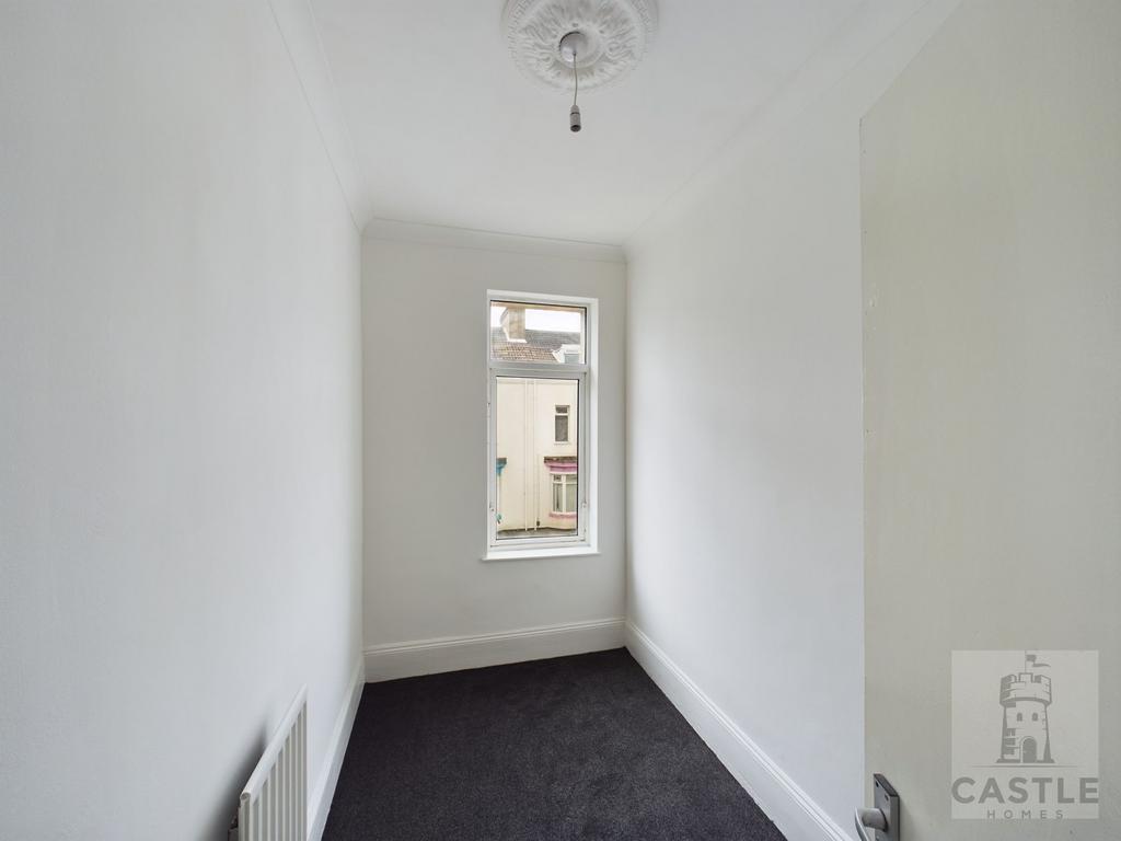 Single Bedroom