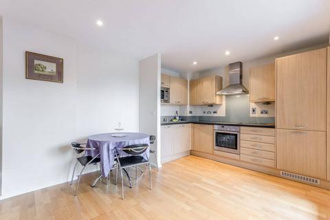 2 bedroom flat to rent, Devonport Street, Shadwell, London, E1