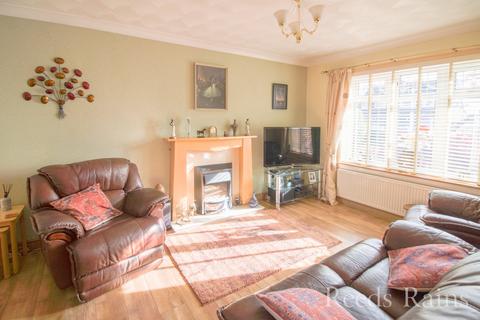 3 bedroom detached house for sale, Armthorpe Drive, Ellesmere Port CH66