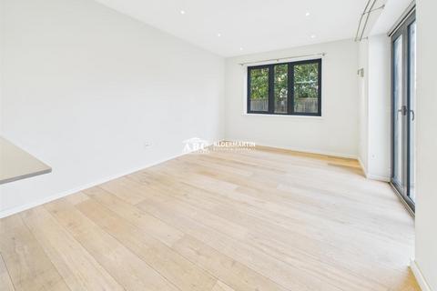 undefined, Albert Road, London