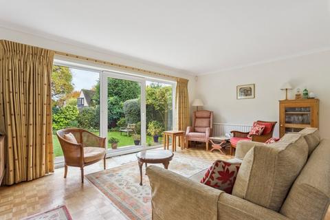 undefined, Bovingdon Heights, Buckinghamshire SL7