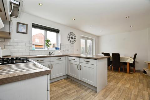undefined, Grosvenor Road, Kingswood