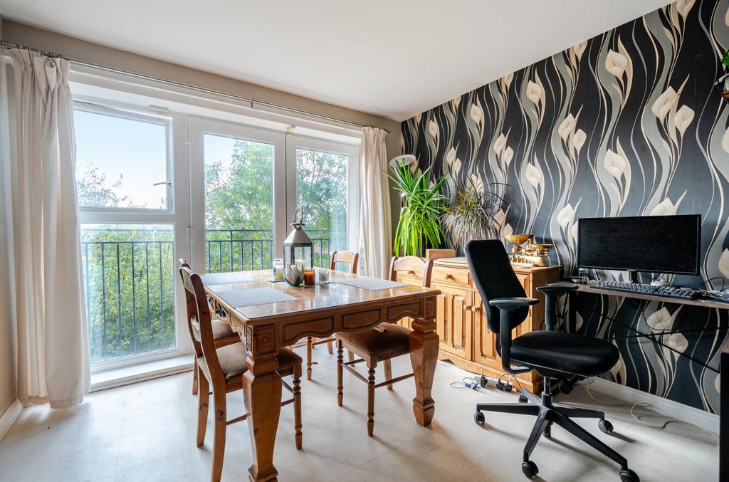 1373071-31-68ff7e...