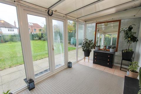 Flat 1, 30 Park Hill, Carshalton, SM5 3RU