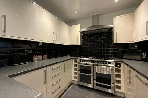 3 bedroom semi-detached house for sale, Oak Avenue, South Shields, Tyne and Wear, NE34