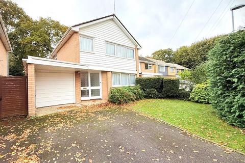 4 bedroom detached house for sale, Sherwood Avenue, Ferndown