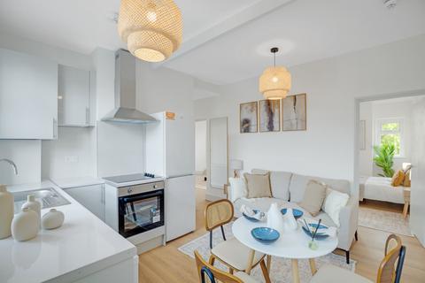 3 bedroom flat for sale, Marshalsea Road, Borough, London, SE1