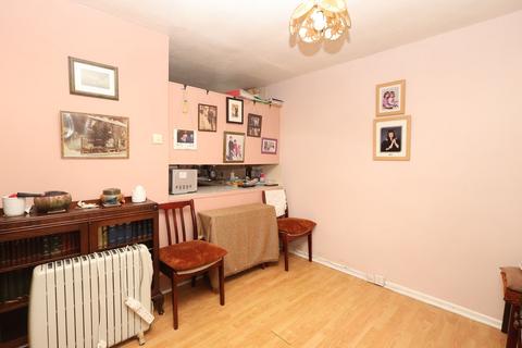 undefined, Urmston Lane, Stretford, M32