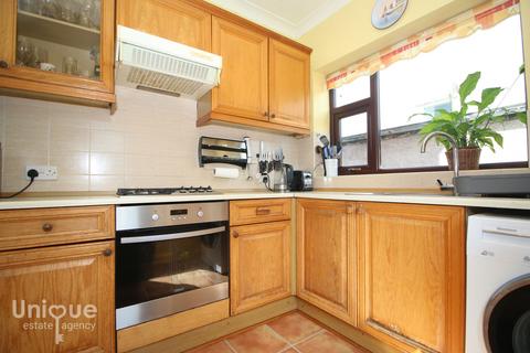 3 bedroom detached house for sale, Fleetwood Road, Fleetwood, Lancashire, FY7 8AT