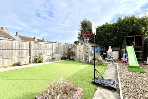 3 Woodgate Avenue, Chessington, KT9 2QJ
