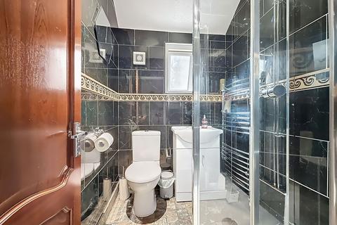 3 bedroom terraced house for sale, Moorland Road, Splott, Cardiff, CF24