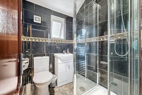 3 bedroom terraced house for sale, Moorland Road, Splott, Cardiff, CF24