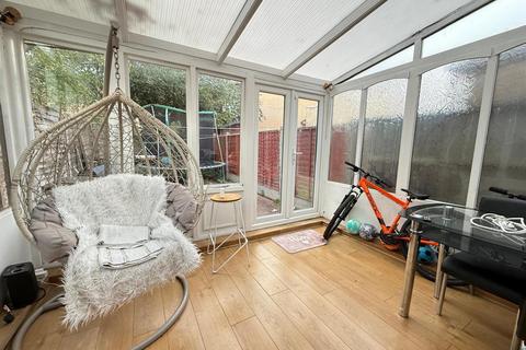 undefined, Pittman Gardens, Ilford