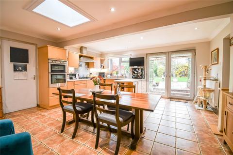 2 Broadleas Crescent, Devizes, SN10 5DH