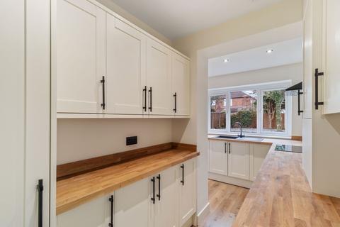 3 bedroom semi-detached house for sale, Victoria Avenue, Grappenhall, WA4