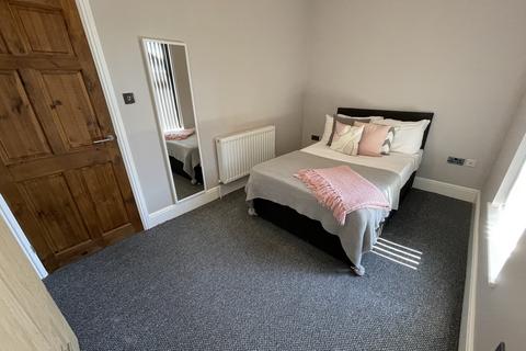undefined, Birstall Road, L6 9AH,