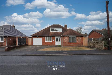 3 bedroom detached bungalow for sale, Scotts Green Close, Dudley DY1