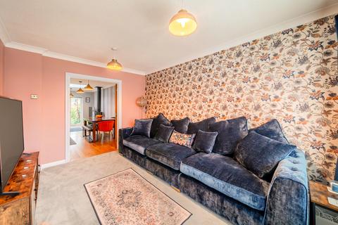 3 bedroom semi-detached house for sale, Knights Way, Gloucestershire GL20