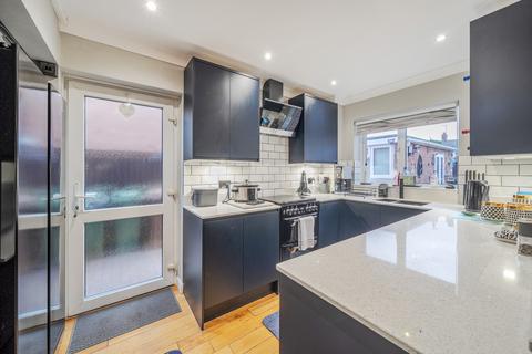 3 bedroom semi-detached house for sale, Knights Way, Gloucestershire GL20