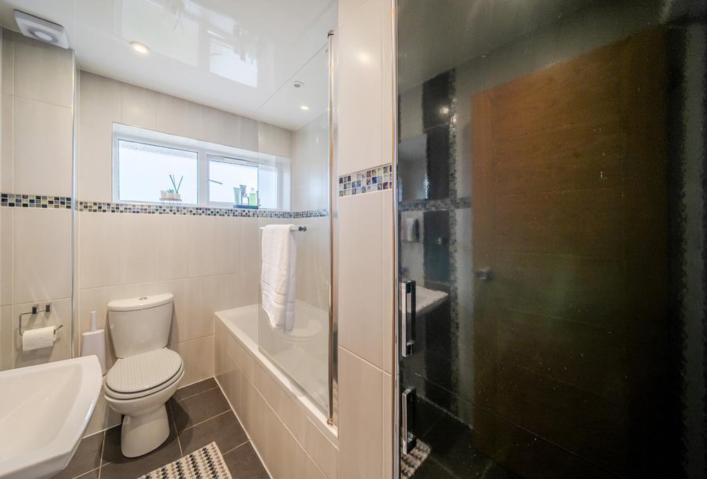 1371947-9-6908e62...