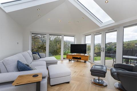 undefined, Netherend Road, Huddersfield HD7