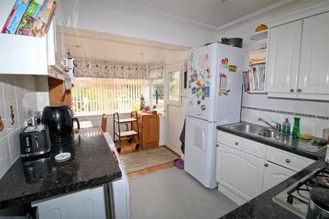 2 bedroom semi-detached bungalow for sale, Winchelsea Close, Seaford