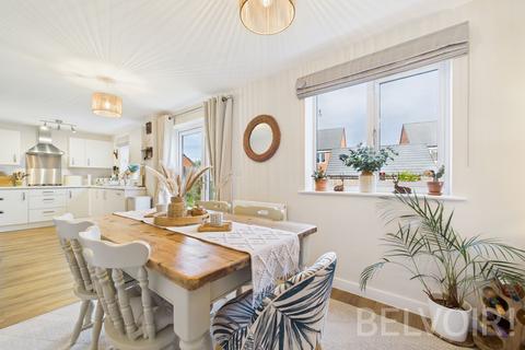 4 bedroom detached house for sale, Tipton Close, Shrewsbury, SY2