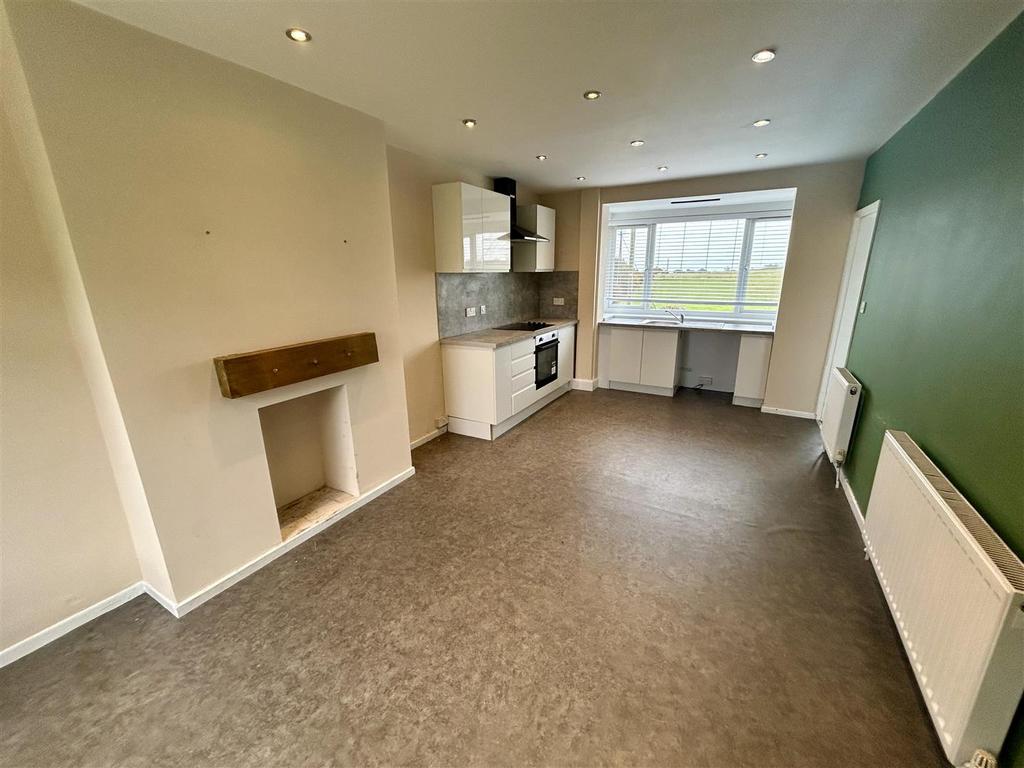 Open Plan Kitchen and Dining Room